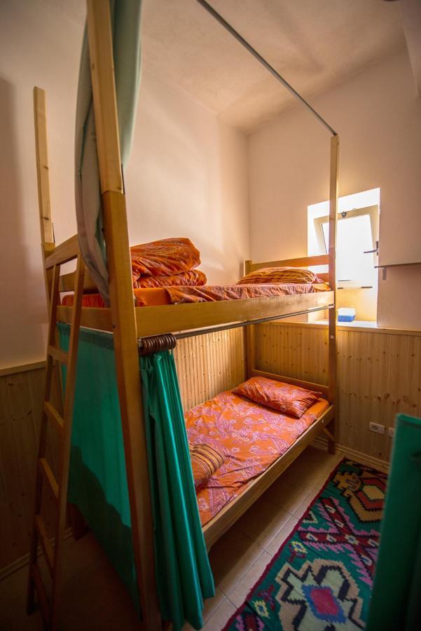 Mi Casa Es Tu Casa - Shkodra Backpackers Hostel ห้อง รูปภาพ