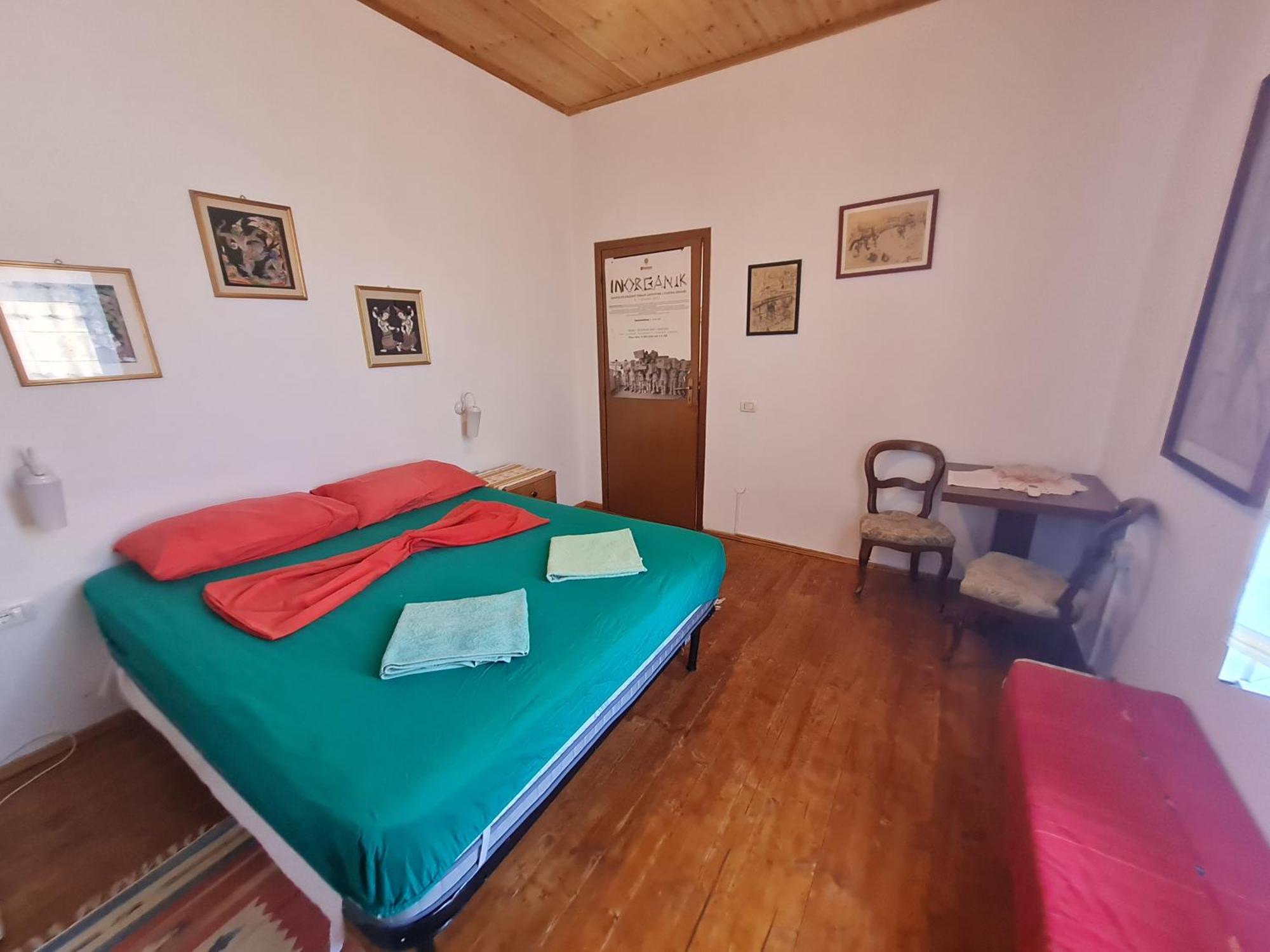 Mi Casa Es Tu Casa - Shkodra Backpackers Hostel ห้อง รูปภาพ