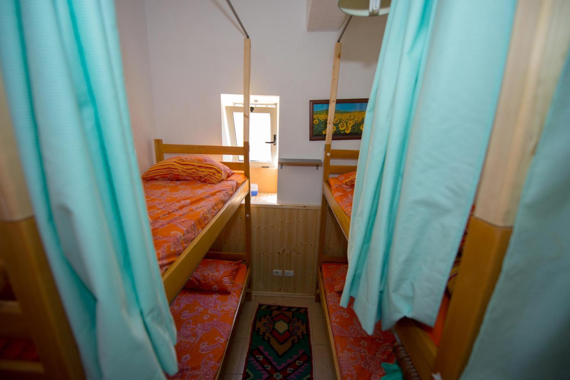 Mi Casa Es Tu Casa - Shkodra Backpackers Hostel ห้อง รูปภาพ