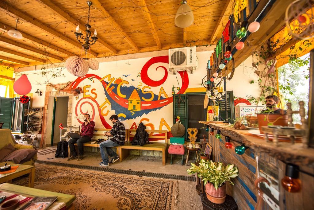 Mi Casa Es Tu Casa - Shkodra Backpackers Hostel ภายนอก รูปภาพ